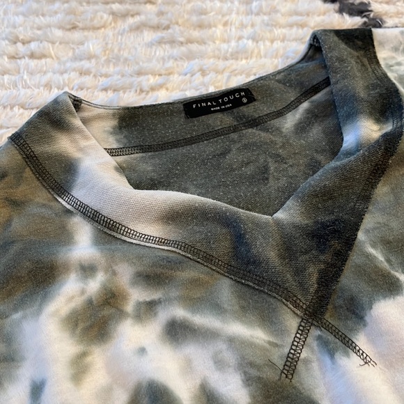 Raw edge ✨Nordstrom Rack✨ fall pullover - Picture 3 of 7